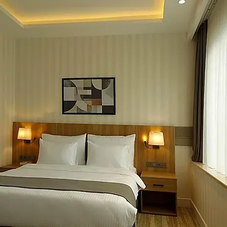Tress Hotel 3*