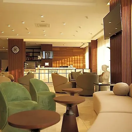 Tress Hotel 3*