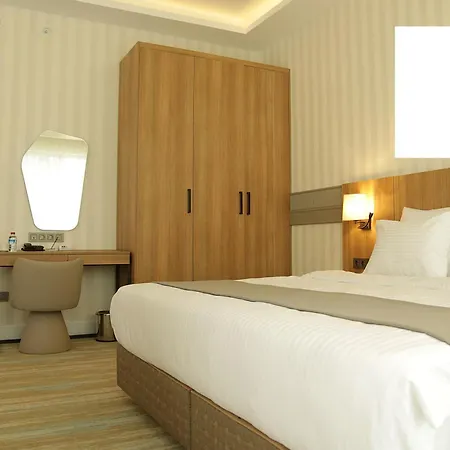 Tress 3* Istanbul
